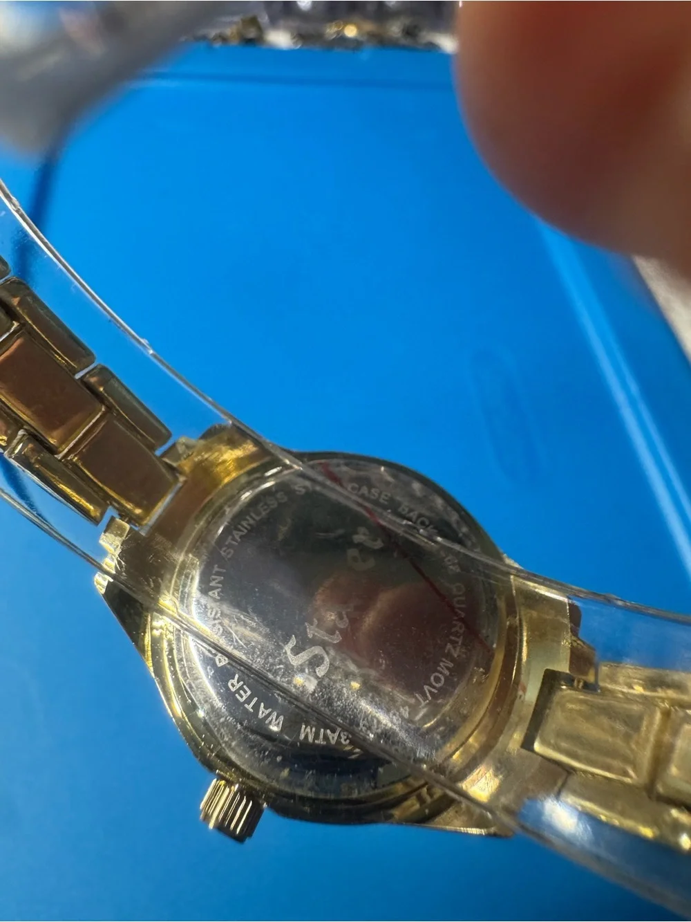Stauer DiamondAura Women's Gold-Tone Crystal Watch - Gold